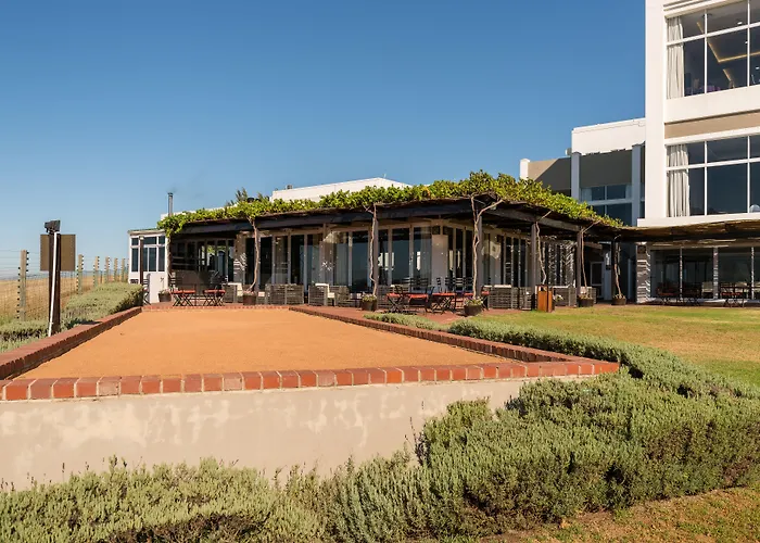 Protea Hotel By Marriott Stellenbosch & Conference Centre
